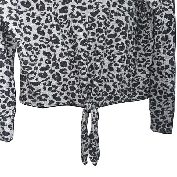 Z Supply Gray Animal Print Tie Front Top Size Small - Picture 2 of 6